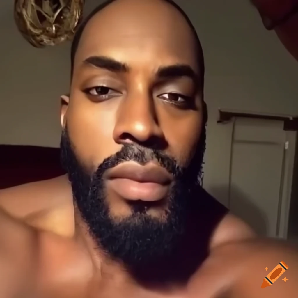 manly-rugged-dark-dominican-macho-man-video-cam-selfie